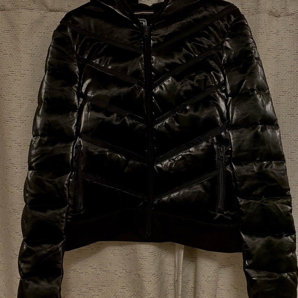 Blanc Noir Puffer Ski Jacket Large.